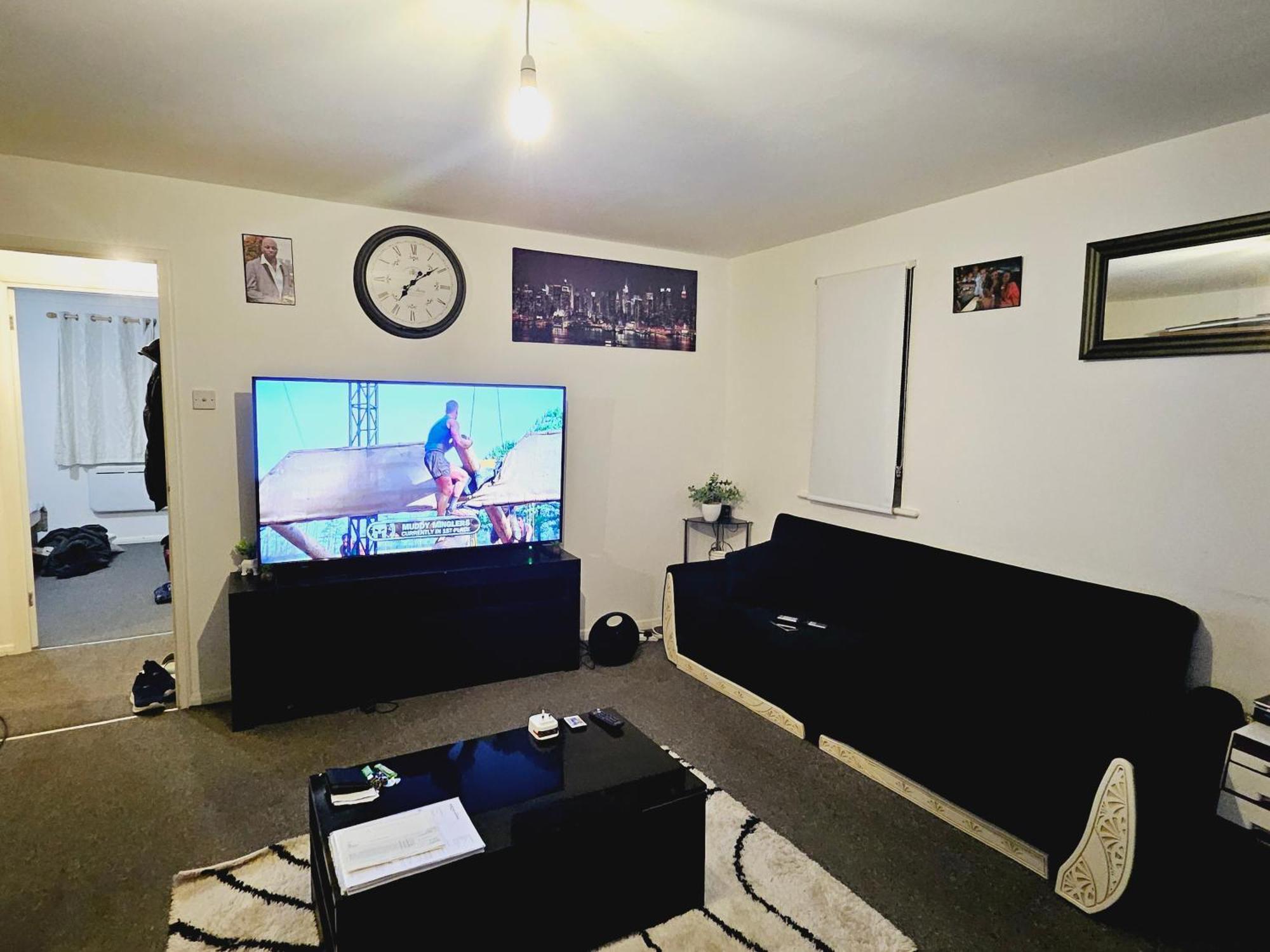 Lovely Fully Furnished One Bed Flat To Let Enfield Ngoại thất bức ảnh