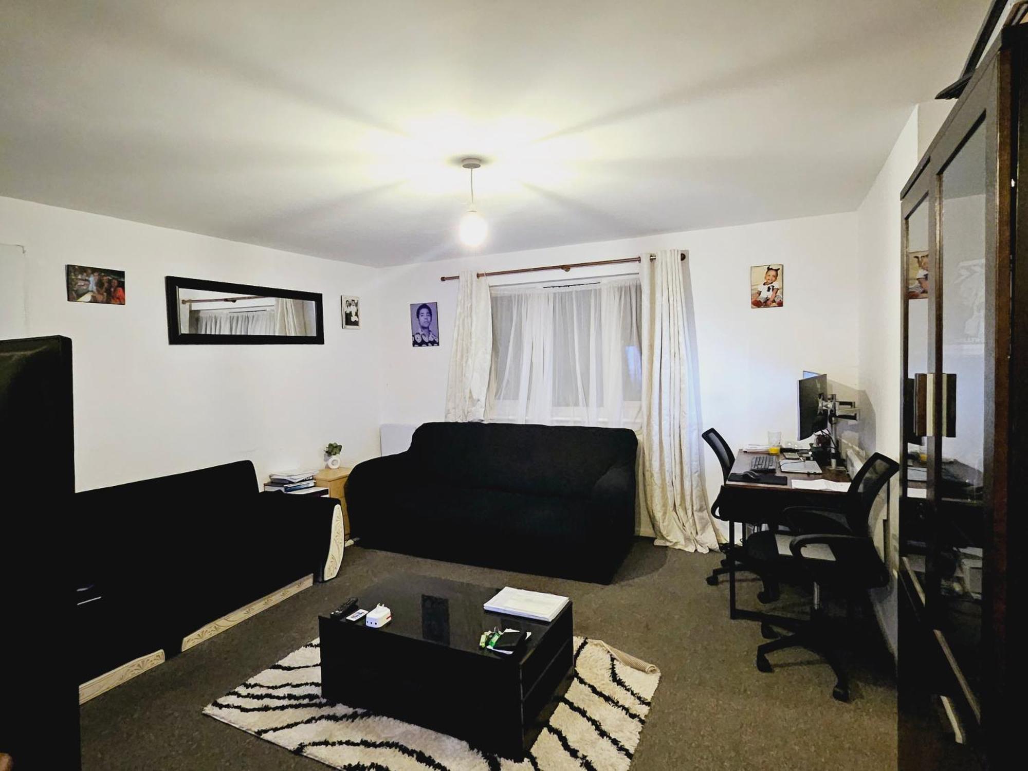Lovely Fully Furnished One Bed Flat To Let Enfield Ngoại thất bức ảnh